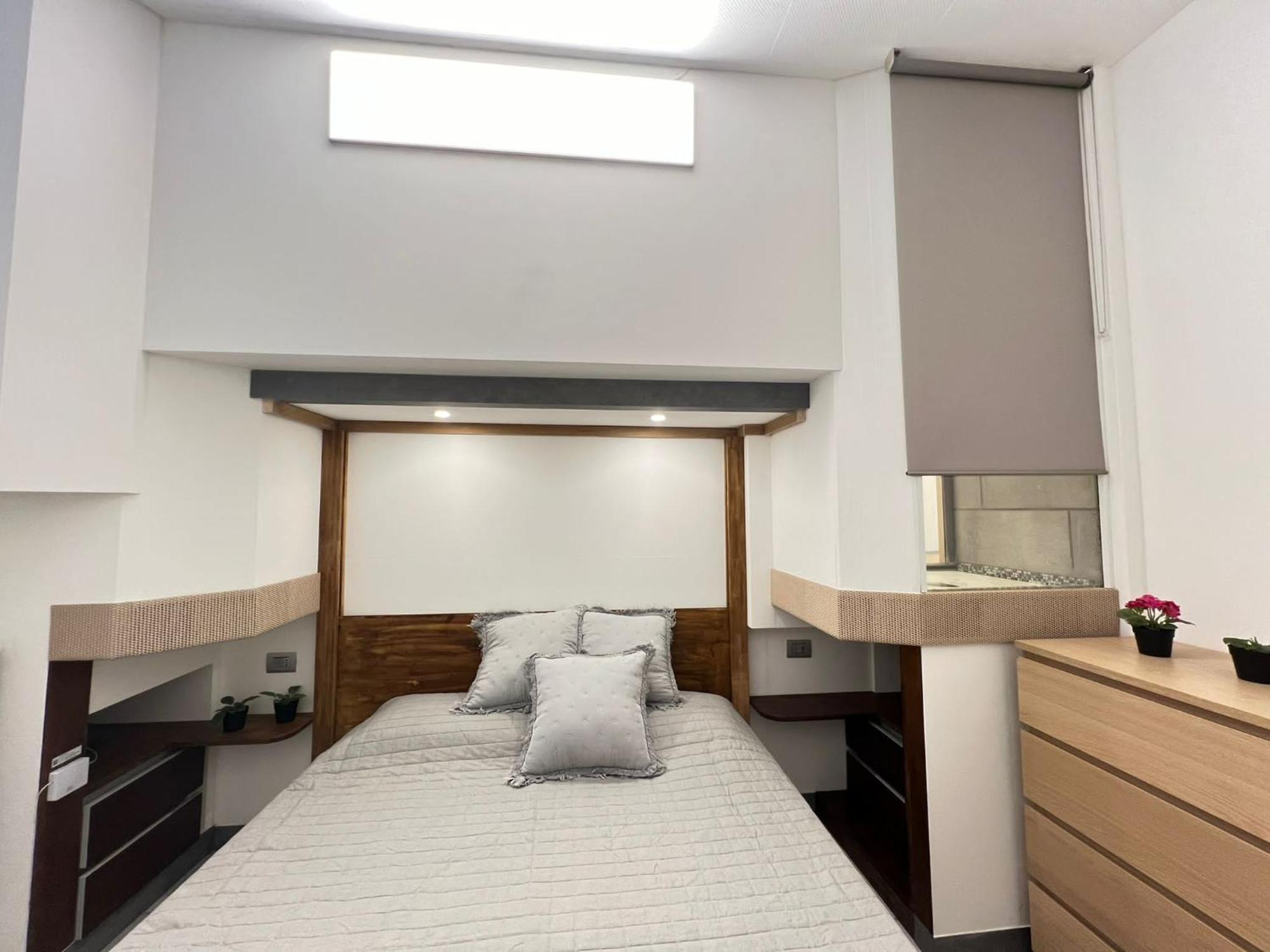 "R&P Apartment", Short Term Stay, Elegant Design, Bisceglie Metro Station, Easy For San Siro And Fiera Milano, Free Parking Exteriör bild